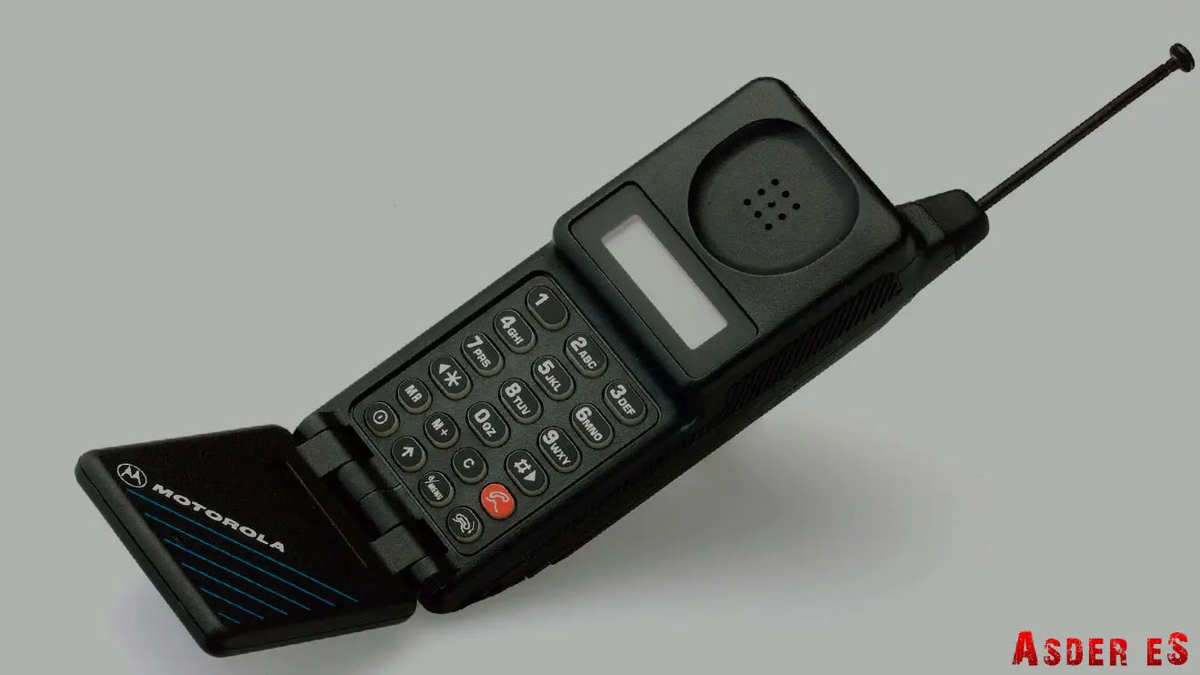 Тишину двора