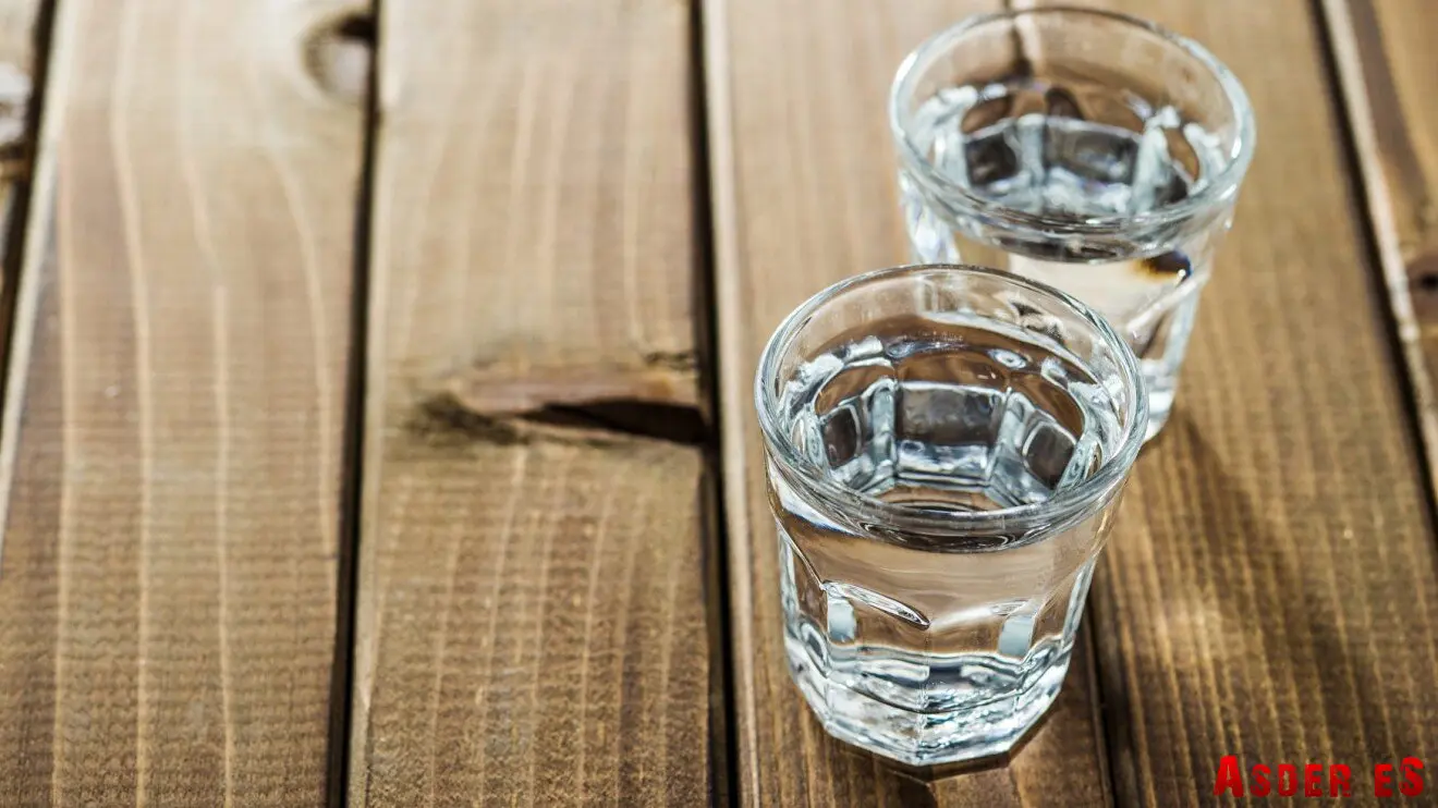 Покинул машину