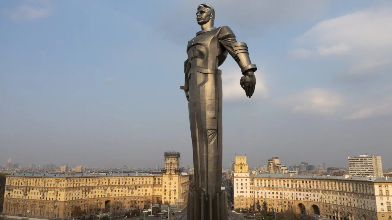 Гагарин на Ленинском