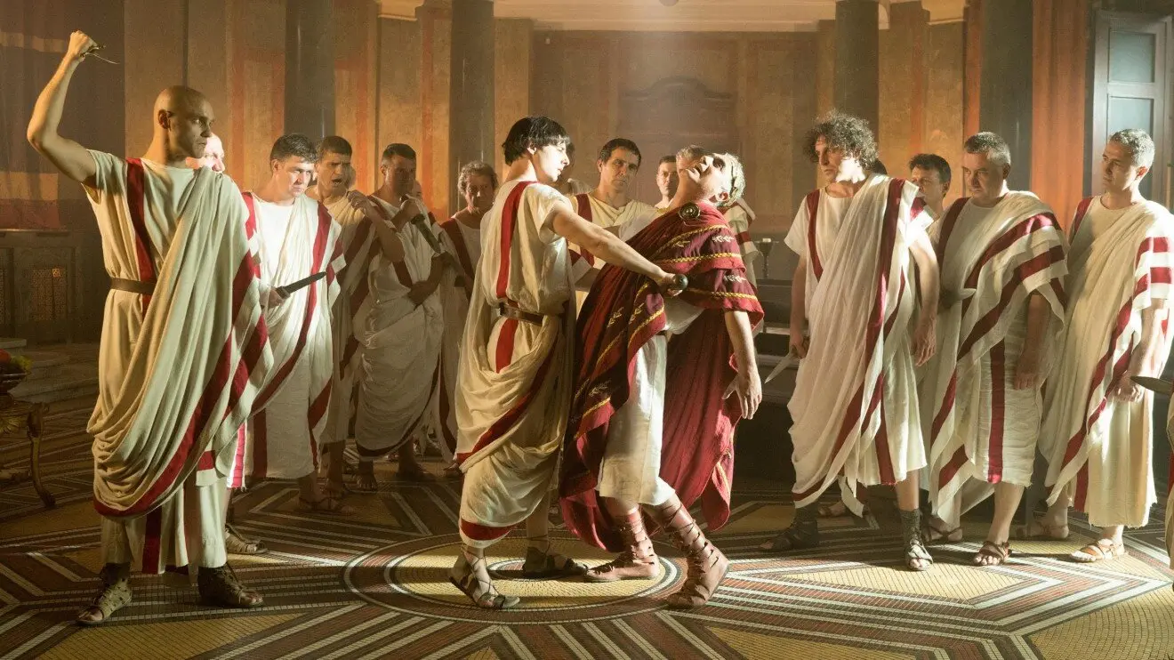 Доминусы и индивидуум