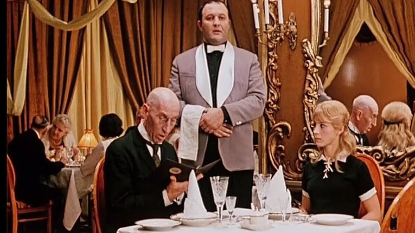 Киса Воробьянинов в ресторане «Прага»