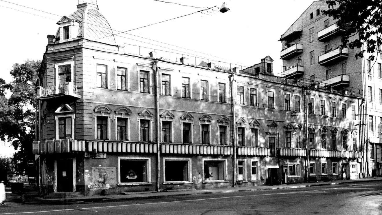 Метростроевская улица