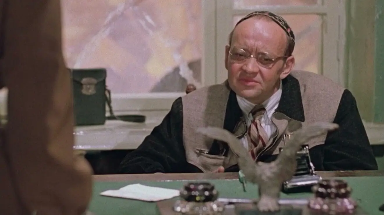 Надо что-то делать, Глеб Егорыч!