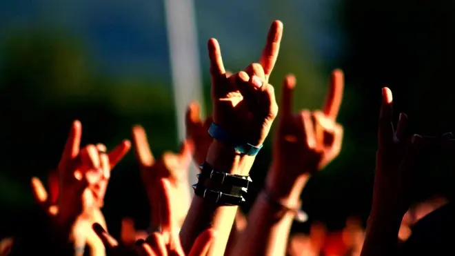 Показать козу